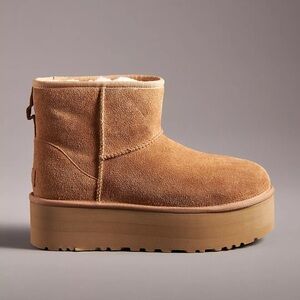 Ugg Classic Mini Platform Suede Boots, Size 9